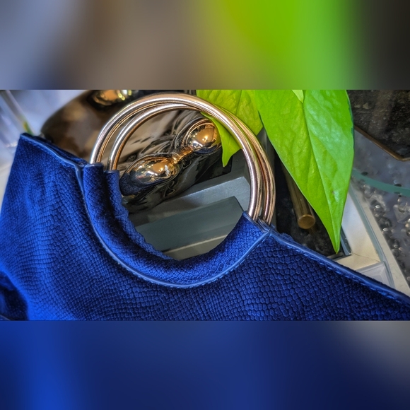 Madison West Vintage Royal Blue Velvet Hoop Handle Purse - Picture 3 of 11